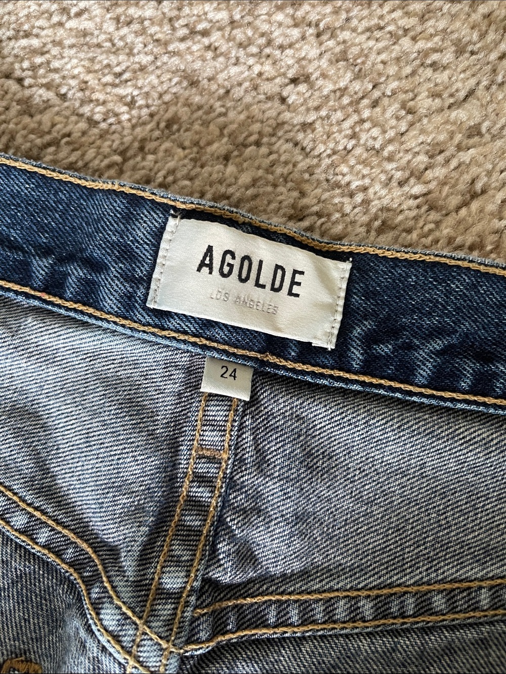 Agolde High-Rise Straight Crop Jeans in Medium Blue Wash - Picture 6 of 8